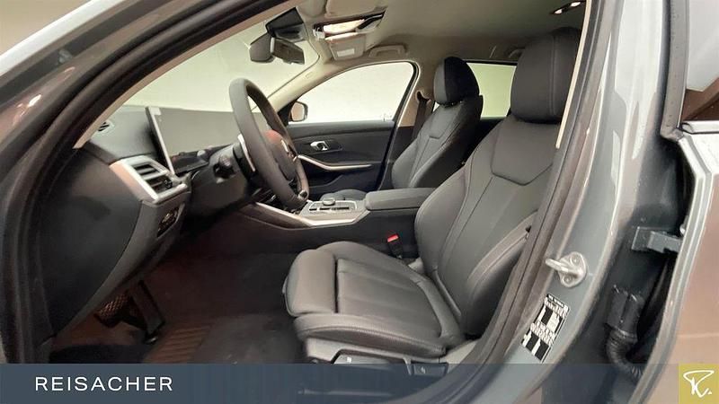 Neu BMW 320 Sport Line 190 PS (139 kW) 2025 Grau Kombi