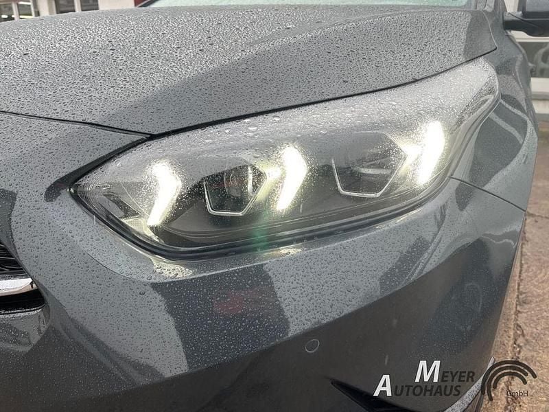 Neu Kia Ceed Style 140 PS (102 kW) 2025 Pentametal met. Kleinwagen