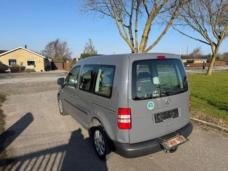 Gebraucht VW Caddy Trendline 86 PS (63 kW) 2012 Grau Van / Kleinbus