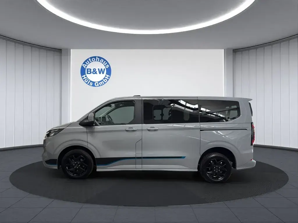 Gebraucht Ford Tourneo Sport 170 PS (125 kW) 2025 Fancygrau Van / Kleinbus