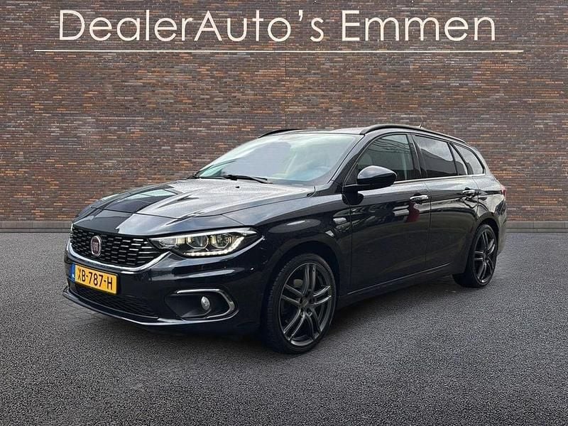 Gebraucht Fiat Tipo 120 PS (88 kW) 2017 Schwarz Kombi