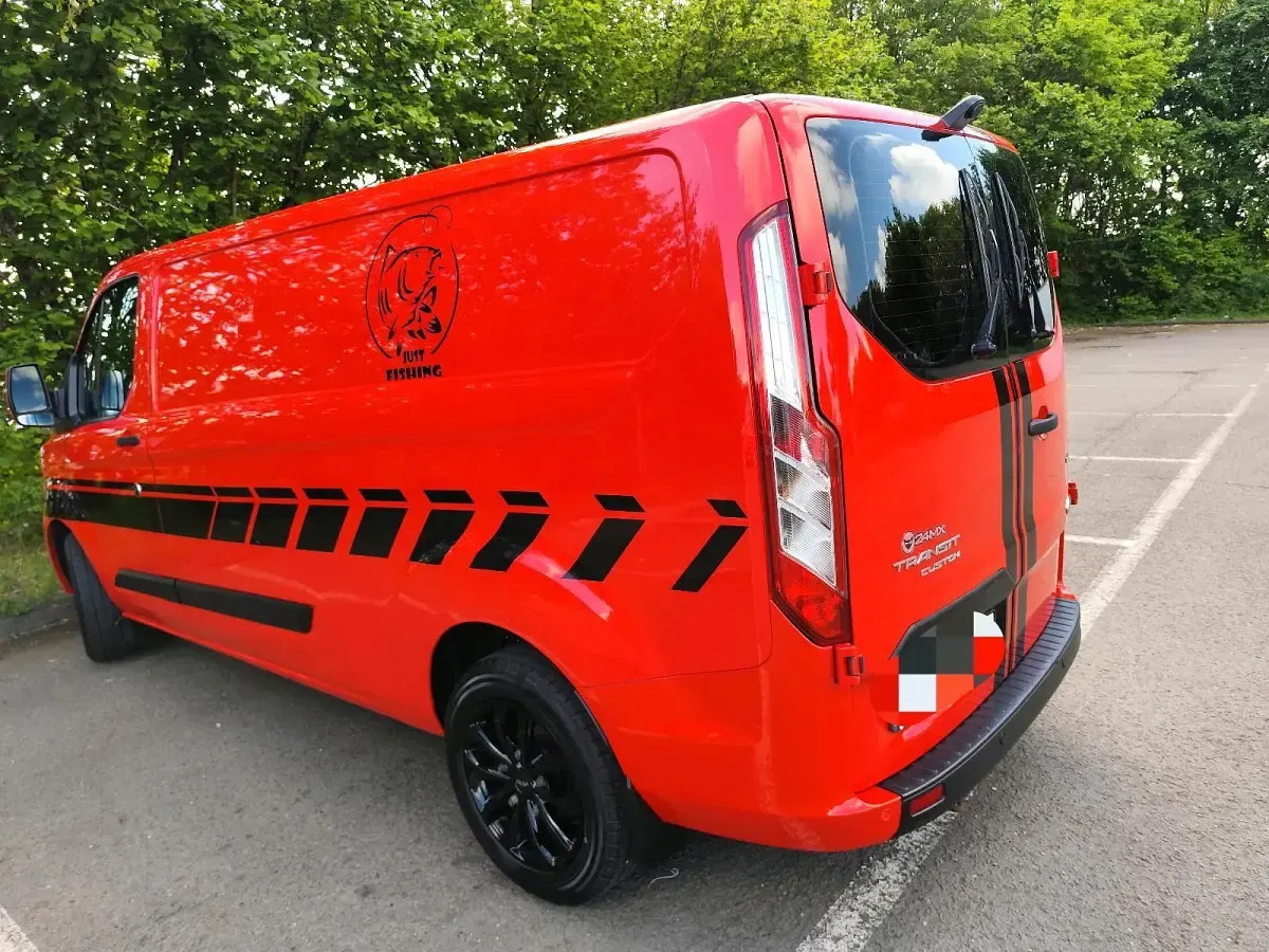 Gebraucht Ford Transit Custom 131 PS (96 kW) 2019 Rot Van / Kleinbus