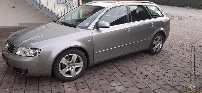 Gebraucht Audi A4 131 PS (96 kW) 2003 Silber Kombi