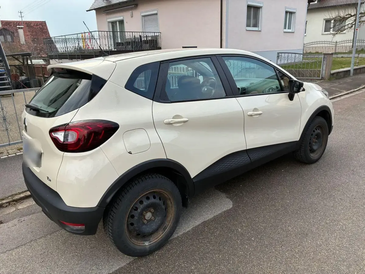 Gebraucht Renault Captur Life 90 PS (66 kW) 2017 Beige SUV