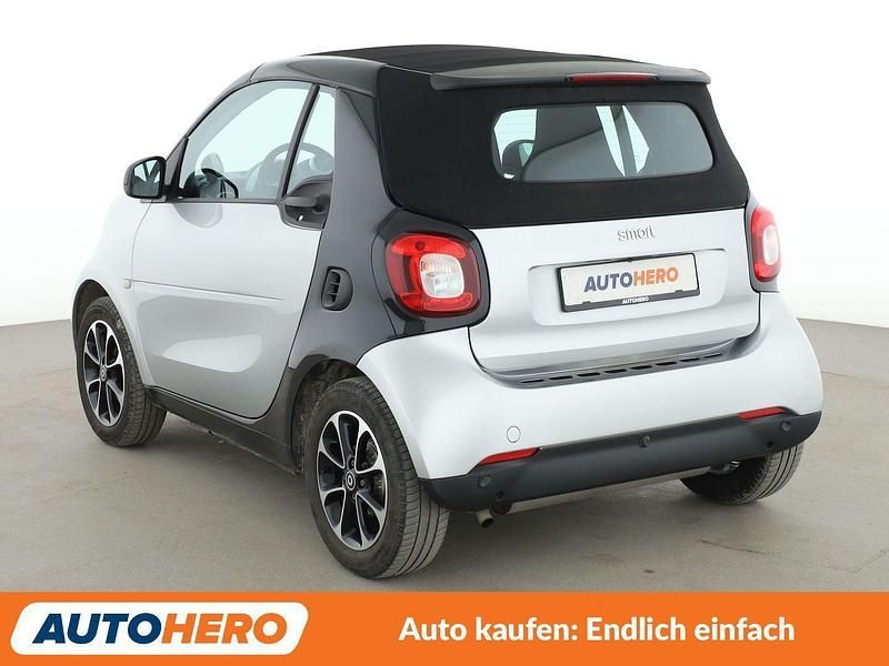Gebraucht Smart ForTwo Cabrio 71 PS (52 kW) 2016 Silber Cabrio