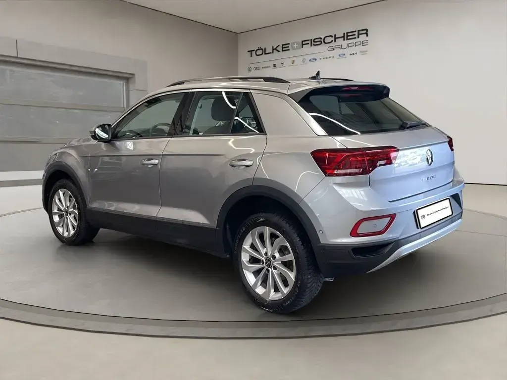 Gebraucht VW T-Roc Life 150 PS (110 kW) 2023 Silber SUV