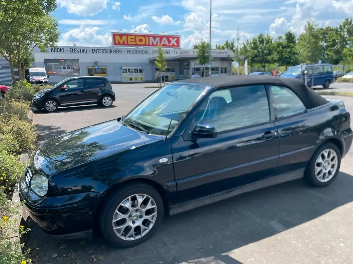 Gebraucht VW Golf Cabriolet 115 PS (84 kW) 2001 Blau Cabrio