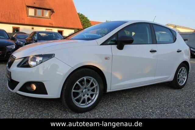 Gebraucht Seat Ibiza Reference 69 PS (50 kW) 2011 Weiß Limousine