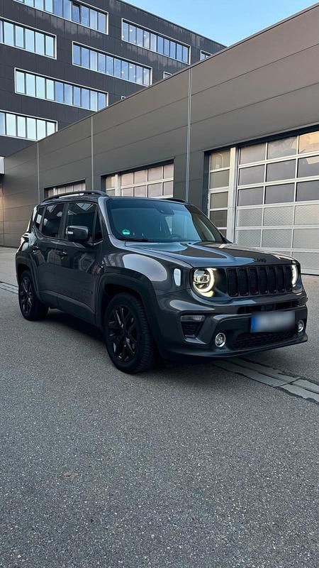 Gebraucht Jeep Renegade 150 PS (110 kW) 2019 Grau SUV