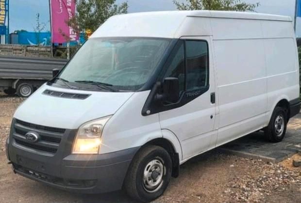 Weiß Gebraucht 2011 Ford Transit Van / Kleinbus | 1.990 € - Bild 1/4