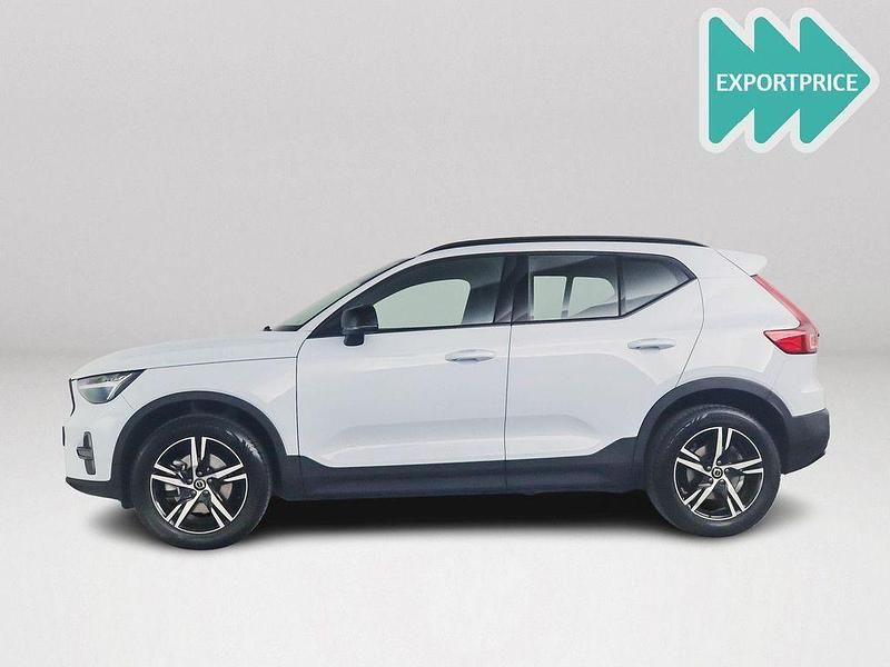 Gebraucht Volvo XC40 Plus 177 PS (130 kW) 2024 Blau SUV