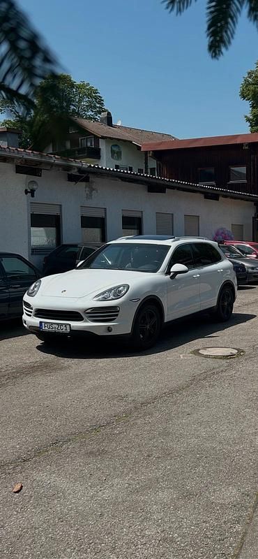 Gebraucht Porsche Cayenne 245 PS (180 kW) 2012 Weiß SUV