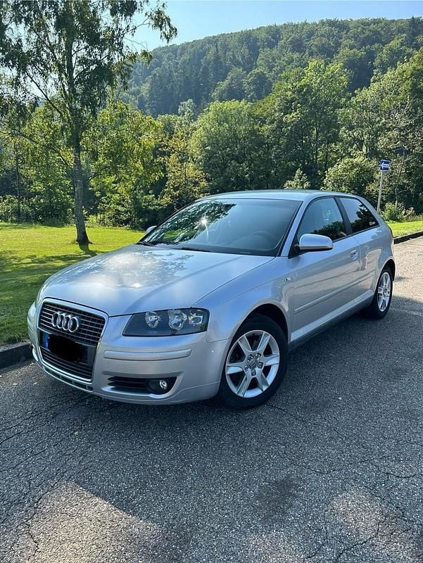 Silber Gebraucht 2005 Audi A3 Coupé | 2.700 € (Guter Preis) - Bild 1/4