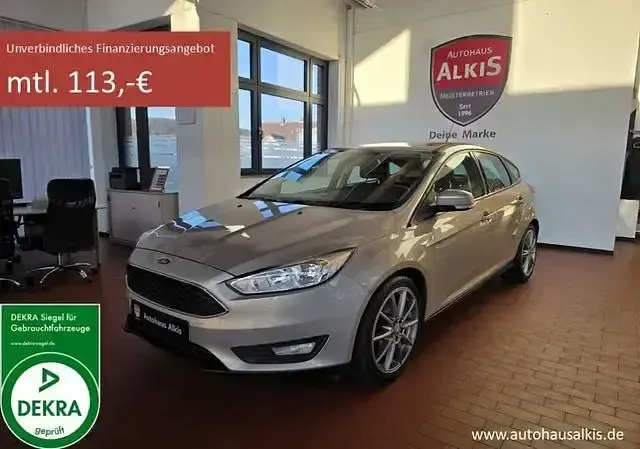 Usata Ford Focus 101 CV (74 kW) 2015 Argento Berlina