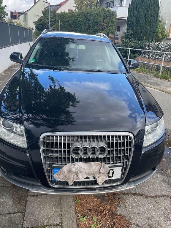 Grau Gebraucht 2011 Audi A6 Allroad Basis Kombi | 2.500 € (Fairer Preis) - Bild 1/4