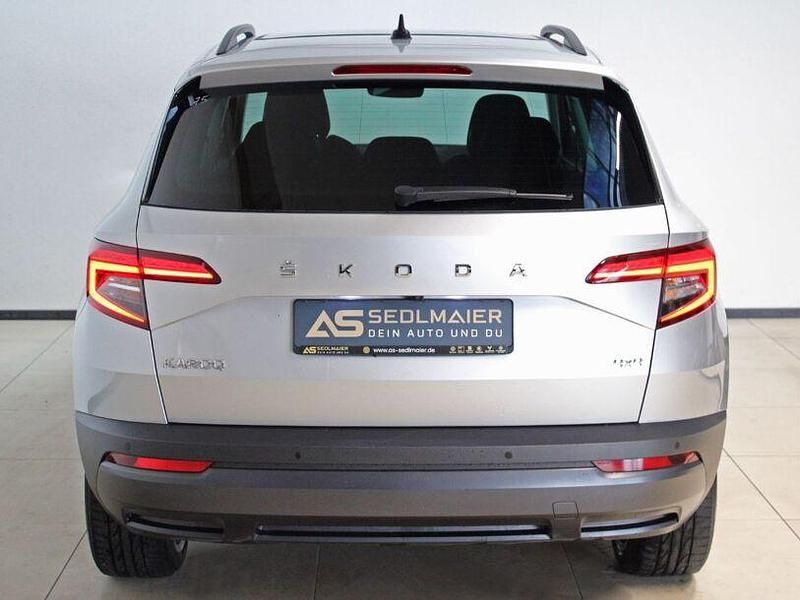 Gebraucht Skoda Karoq Style 150 PS (110 kW) 2021 Brilliantsilber SUV