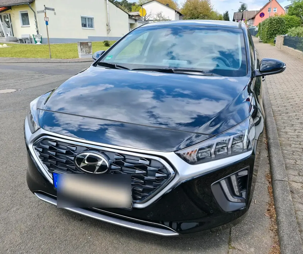Gebraucht Hyundai Ioniq 141 PS (103 kW) 2022 Schwarz Kleinwagen