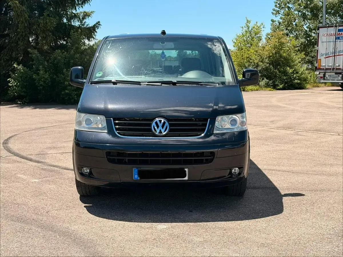 Gebraucht VW Multivan 174 PS (127 kW) 2007 Schwarz Van / Kleinbus