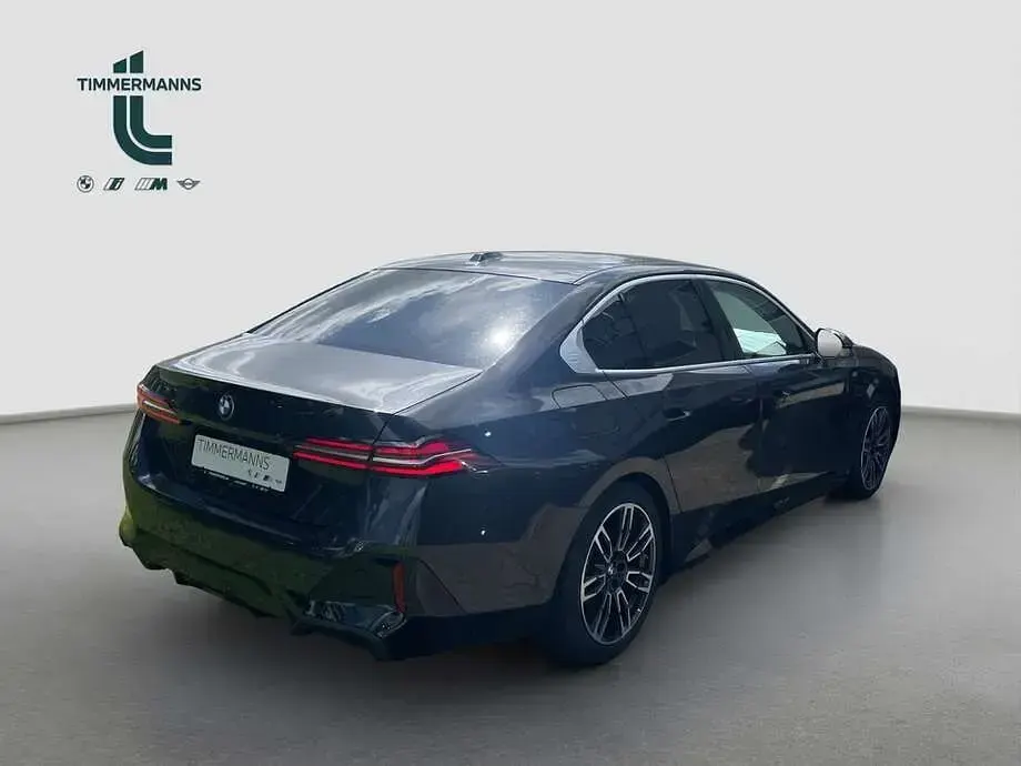 Gebraucht BMW 520 M Sport 197 PS (144 kW) 2024