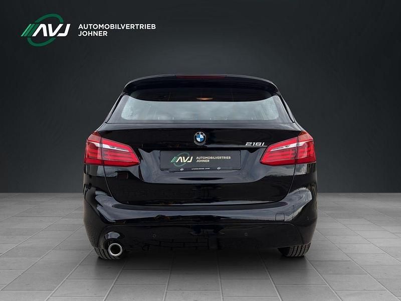 Gebraucht BMW 218 Advantage 140 PS (102 kW) 2018 Schwarz Van / Kleinbus