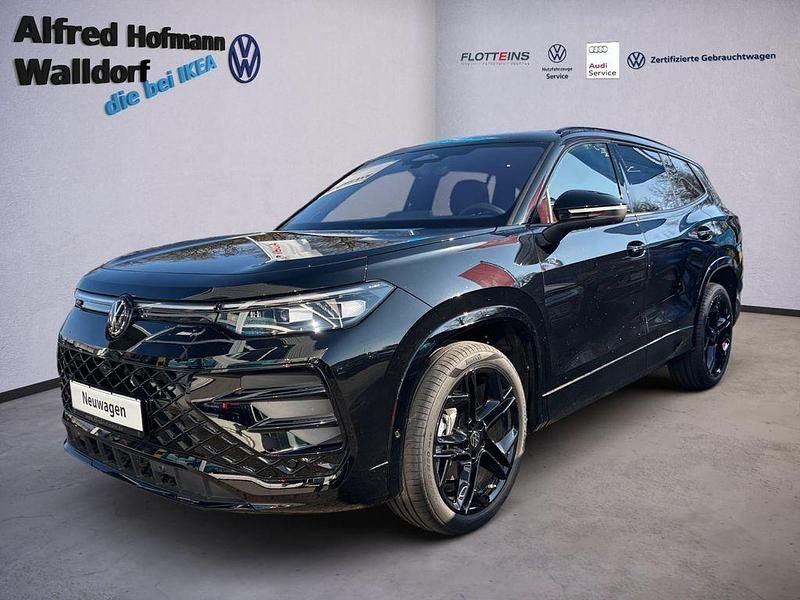 Neu VW Tayron R-line 193 PS (141 kW) 2026 Grenadillschwarz metallic SUV