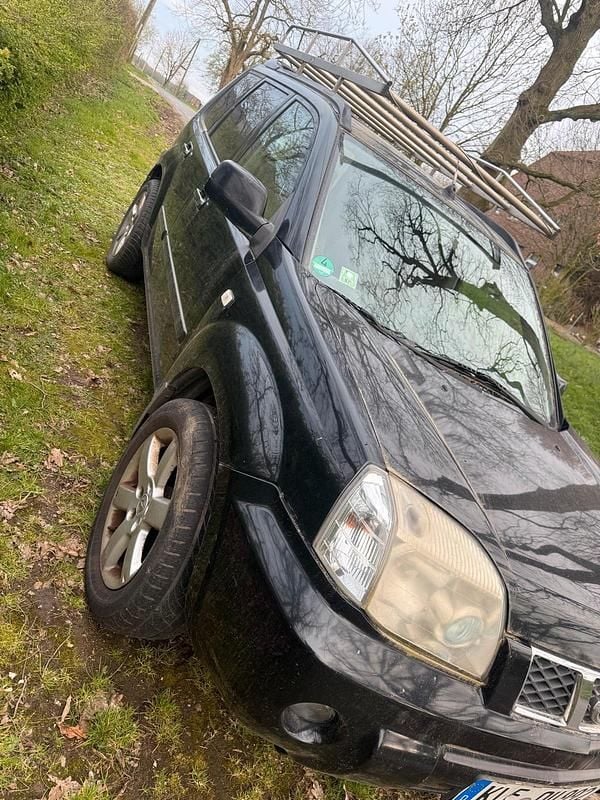 Gebraucht Nissan X-Trail 136 PS (100 kW) 2006 Schwarz SUV