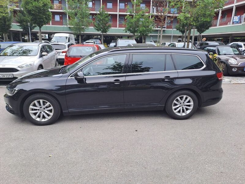 Gebraucht VW Passat Comfortline 150 PS (110 kW) 2015 Schwarz Kombi