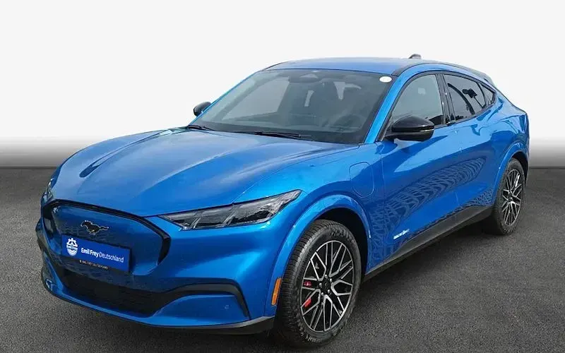 Neu Ford Mustang Mach-E Premium 202 kW (276 PS) 2026 Velocity blue SUV