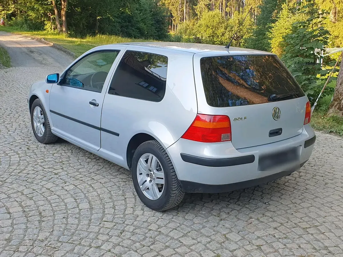 Gebraucht VW Golf III 75 PS (55 kW) 1998 Silber Limousine