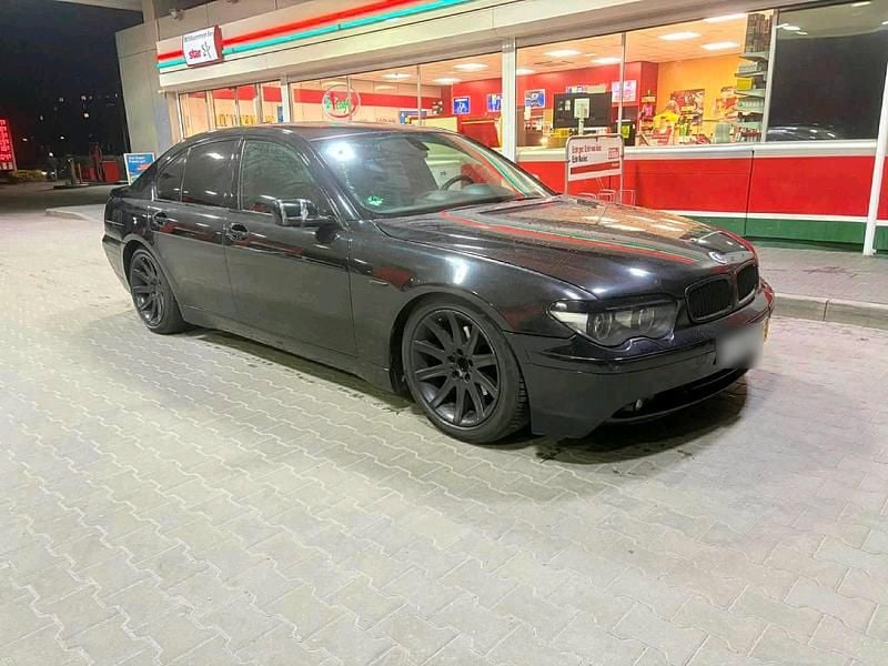 Gebraucht BMW 730 218 PS (160 kW) 2005 Schwarz Limousine
