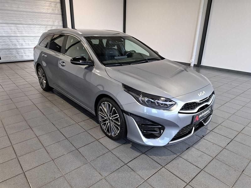 Silber Gebraucht 2022 Kia Ceed GT GT-Line | 22.660 € (Guter Preis) - Bild 1/4