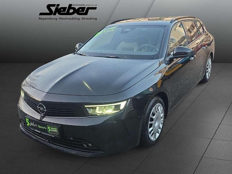 Gebraucht Opel Astra Enjoy 131 PS (96 kW) 2024 Schwarz perla nera Kombi