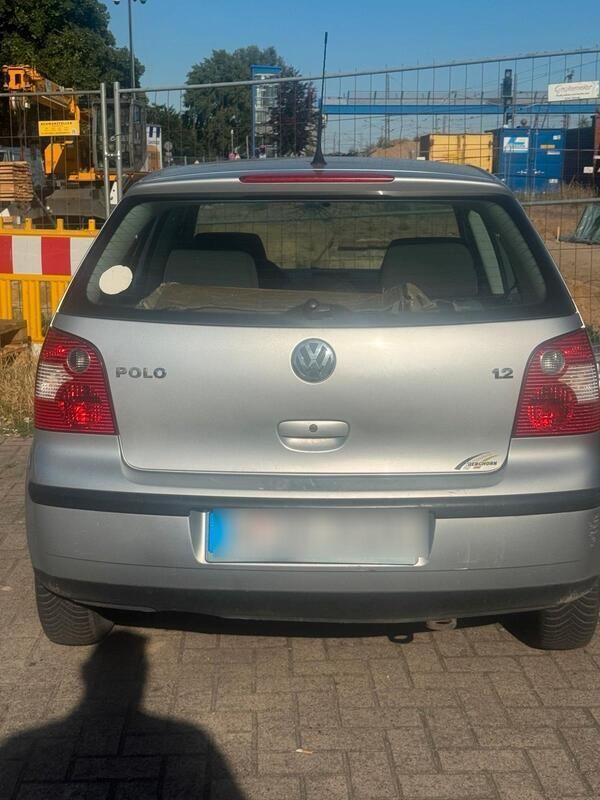 Silber Gebraucht 2006 VW Polo Kleinwagen | 1.199 € (Guter Preis) - Bild 1/4