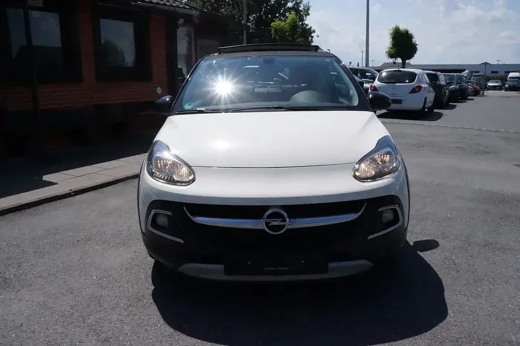 Gebraucht Opel Adam Rocks Rocks 87 PS (63 kW) 2017 Weiß Kleinwagen