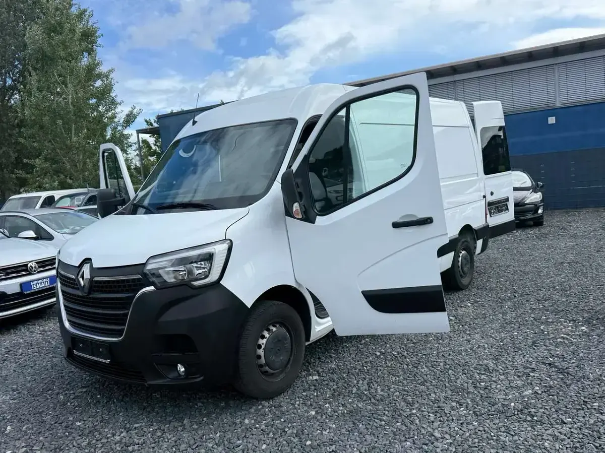 Gebraucht Renault Master 150 PS (110 kW) 2021 Mineral weiss Van / Kleinbus