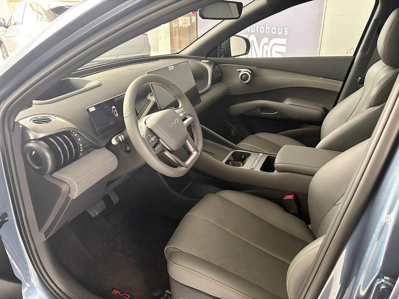 Neu BYD Atto 3 330 kW (449 PS) 2026 Blau SUV