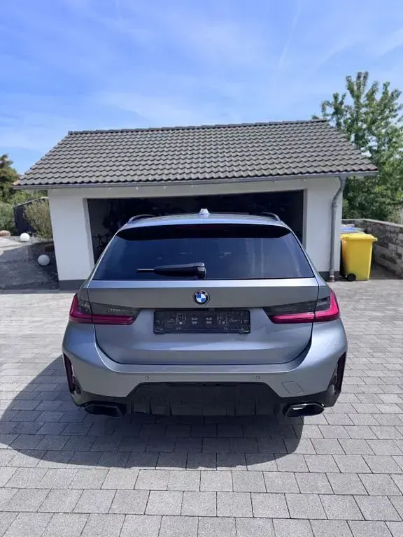 Gebraucht BMW 340 Performance 374 PS (275 kW) 2023 Grau Limousine