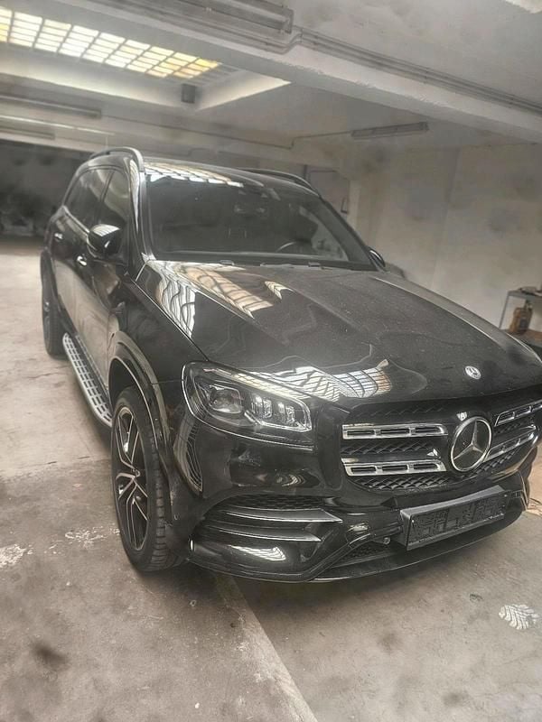 Schwarz Gebraucht 2020 Mercedes GLS350 SUV | 70.000 € - Bild 1/4
