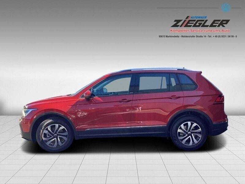 Gebraucht VW Tiguan Active 150 PS (110 kW) 2022 Deep black perleffekt (metallic) SUV