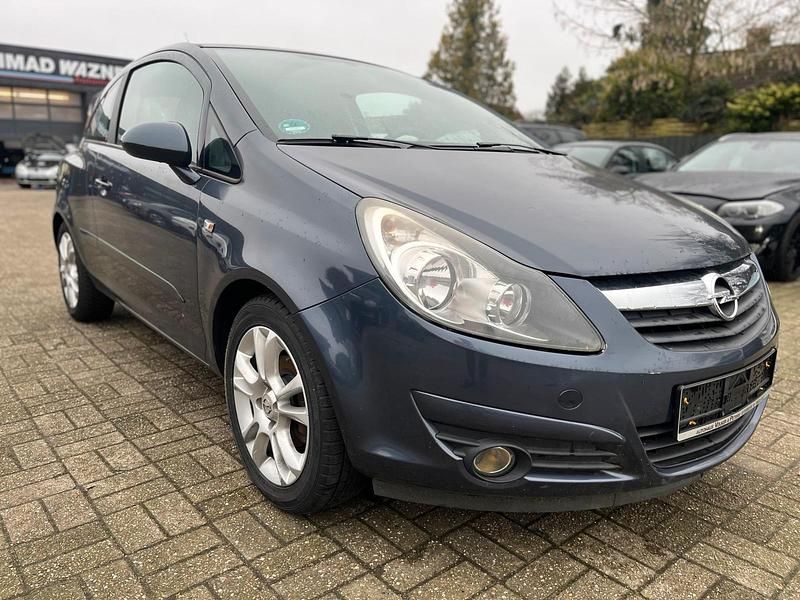Grau Gebraucht 2007 Opel Corsa Limousine | 2.800 € - Bild 1/4