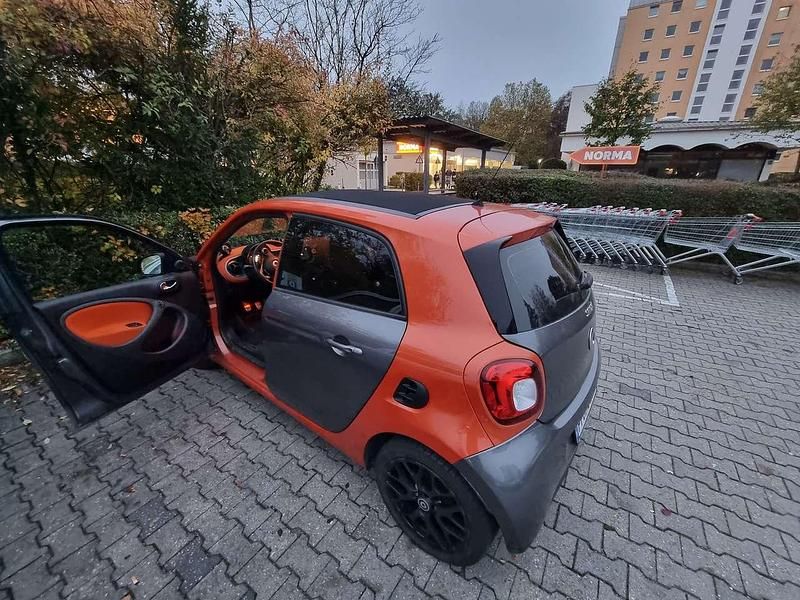 Gebraucht Smart ForFour 71 PS (52 kW) 2014 Grau Kleinwagen
