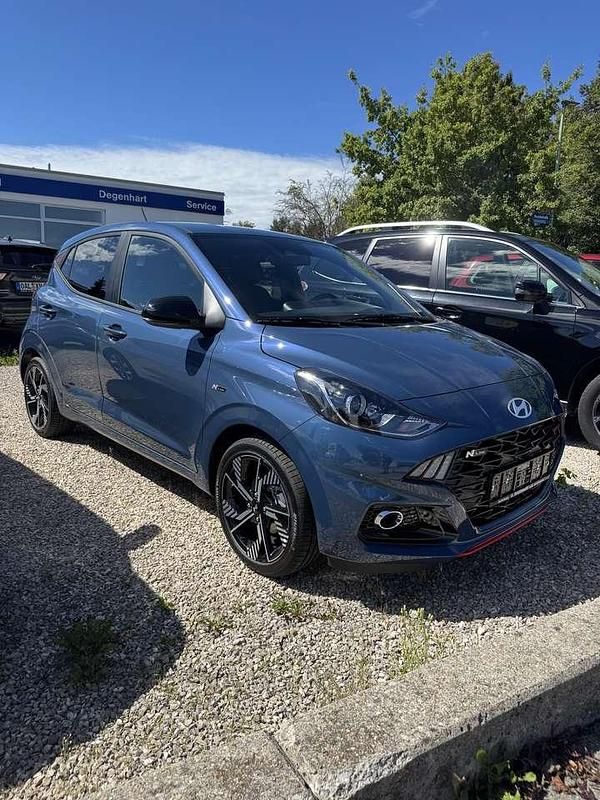 Neu Hyundai i10 N Line 79 PS (58 kW) 2025 Vibrant blue Kleinwagen
