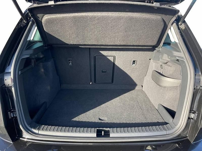 Gebraucht Skoda Karoq Selection 150 PS (110 kW) 2025 Schwarz SUV