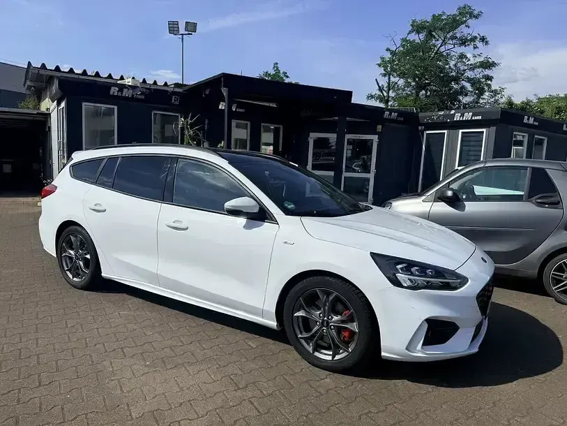 Gebraucht Ford Focus ST-Line X 155 PS (114 kW) 2020 Weiß Kombi