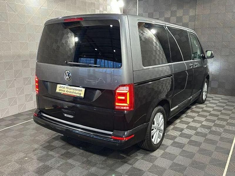 Gebraucht VW T6 Highline 204 PS (150 kW) 2017 Rot Van