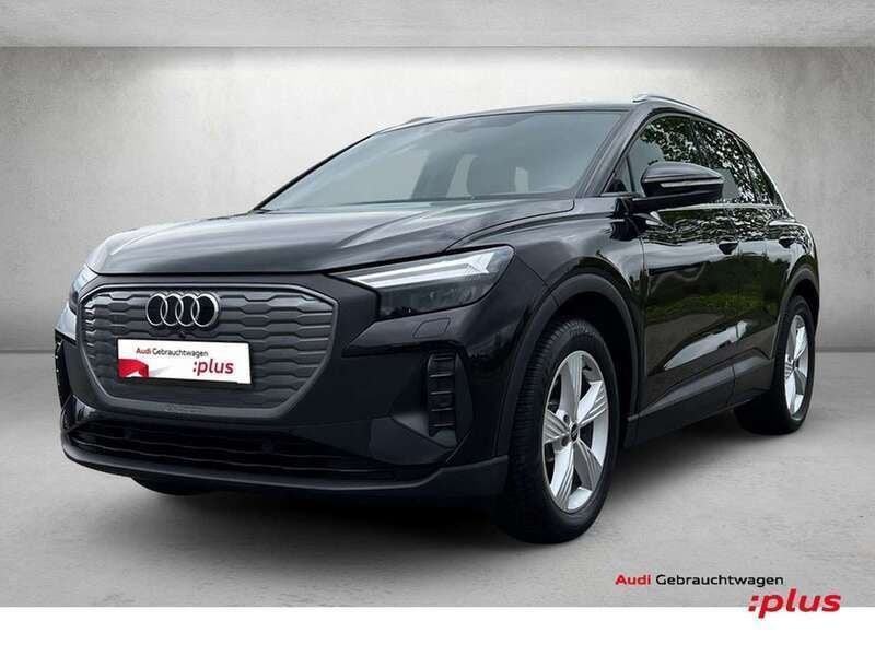 Mythosschwarz metallic Gebraucht 2022 Audi e-tron SUV | 25.780 € (Superpreis) - Bild 1/4