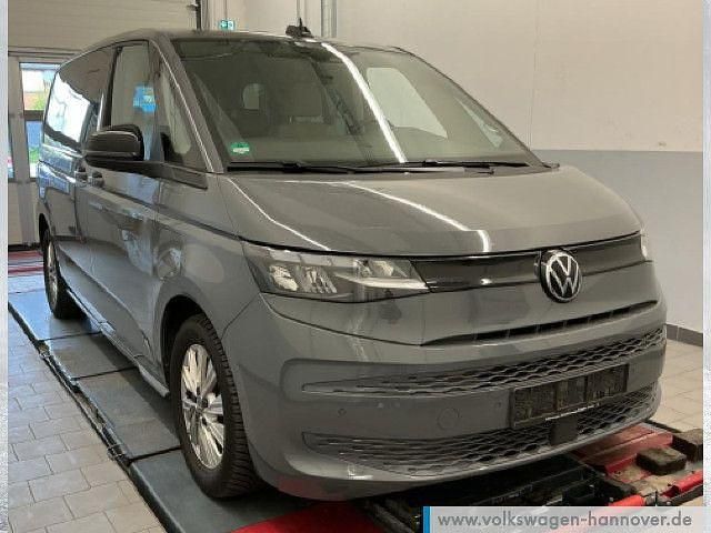 Second-hand VW Multivan Basis 218 CP (160 kW) 2022 Gri Monovolum