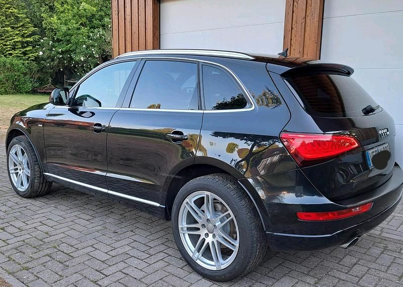 Schwarz Gebraucht 2013 Audi Q5 SUV | 13.900 € (Guter Preis) - Bild 1/4
