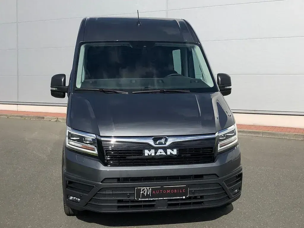 Gebraucht MAN TGE 163 PS (119 kW) 2024 Grau Van