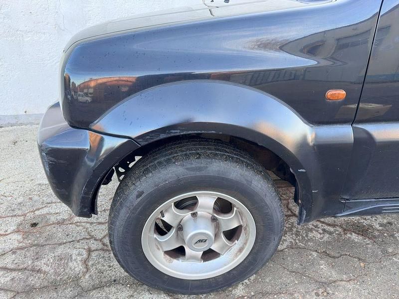 Gebraucht Suzuki Jimny 82 PS (60 kW) 2002 Schwarz SUV